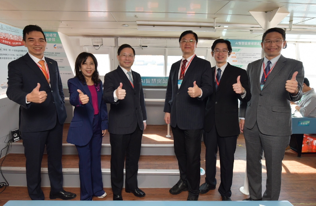 �ɽ��������gָ̎���Ƅ���͸�^���_��������I���g�о�Ժ�c������������������춸��ہ����ǻ۶�݆���Ȍ�������Micro LED͸���@ʾ������(22)�Ն���(�������_��늠I�\�L�߿������¸�������݆��˾�����L�S���������������L��ȫ���������и����L�_�_�������������g̎���L���܄P������Ժ늹�ϵ�y�������L������)