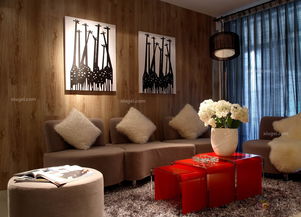 自由揮灑的現(xiàn)代藝術(shù)精品,沙發(fā)背景墻升華空間質(zhì)感